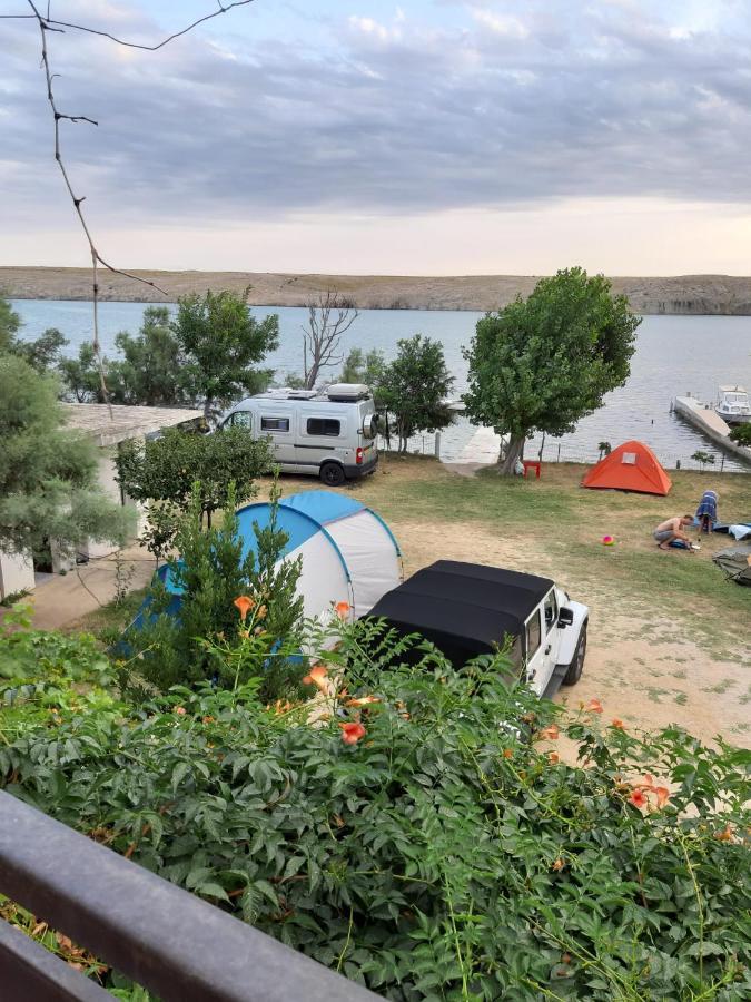 Camp Pere Hotel Pag Town Buitenkant foto